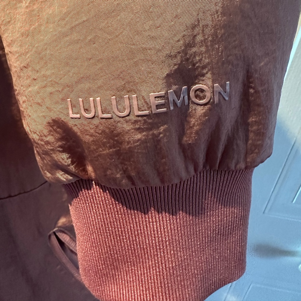 BNWT Lululemon Roam Far Bomber Released 2020